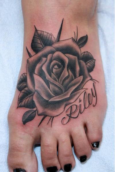 rose-tattoos-22