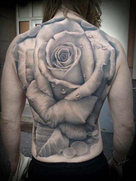 rose-tattoos-26