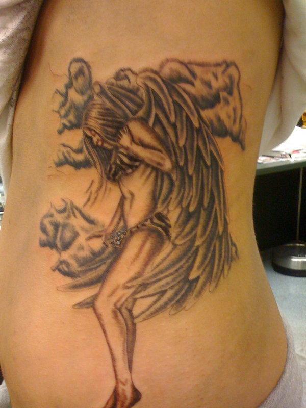 Best Angel Design On the Side Of The Stomach For Women
