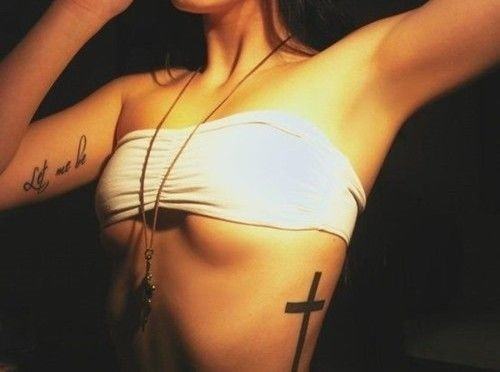 cross-tattoos-34