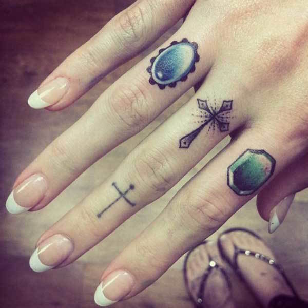finger tattoo ideas for ring finger