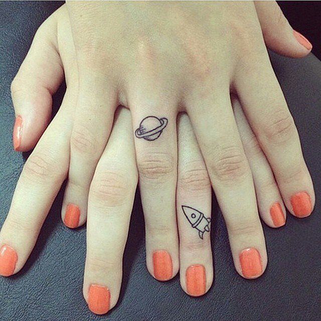 finger tattoos