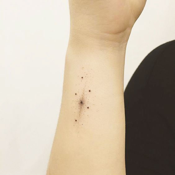 small tattoos, cute small tattoos, small cross tattoo