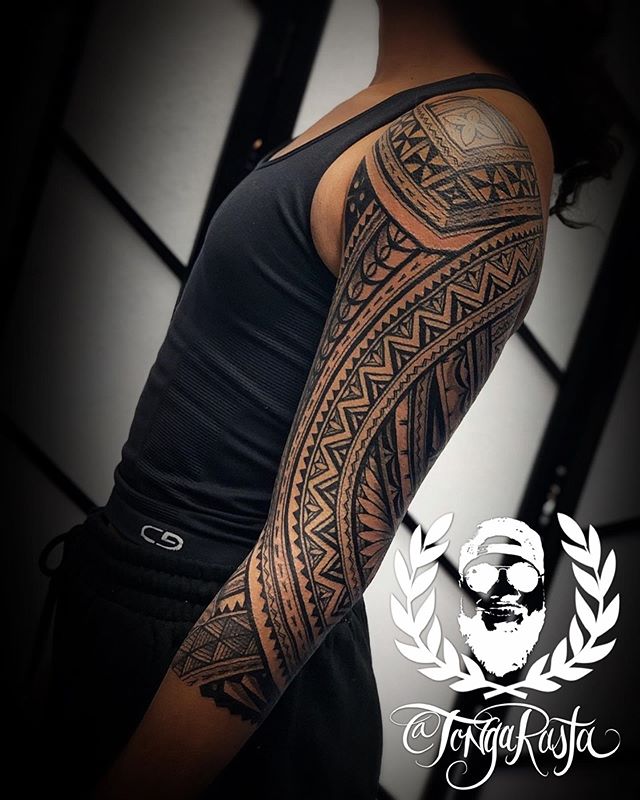 Geometric Patterned Three Quarter Full Sleeve Tattoo