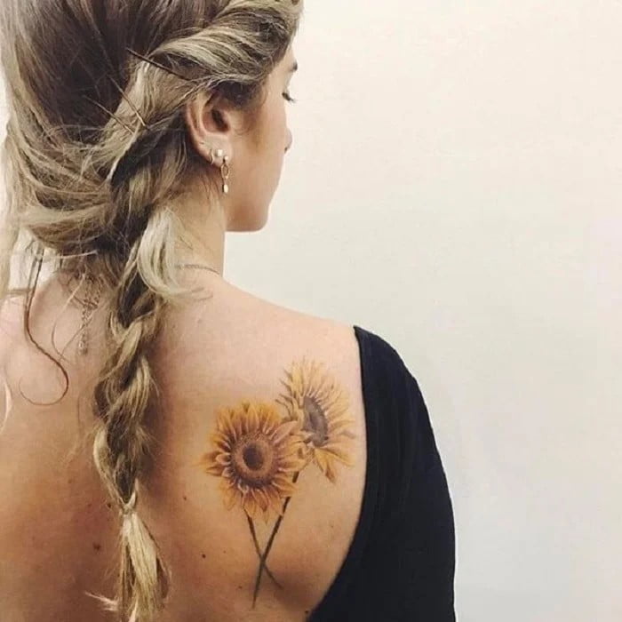 shoulder sunflower tattoo