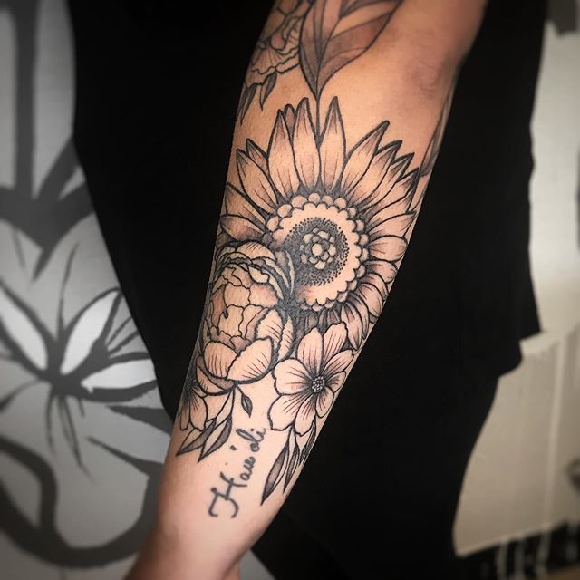 sunflower-tattoos-38