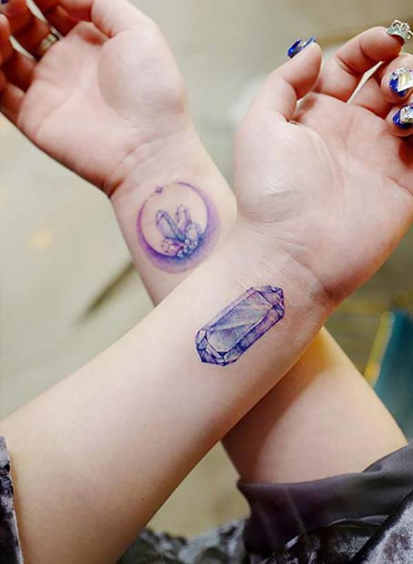 Matching Best Friend Tattoos for Fhildhood Friend