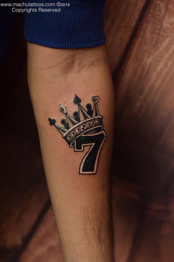 crown tattoo design