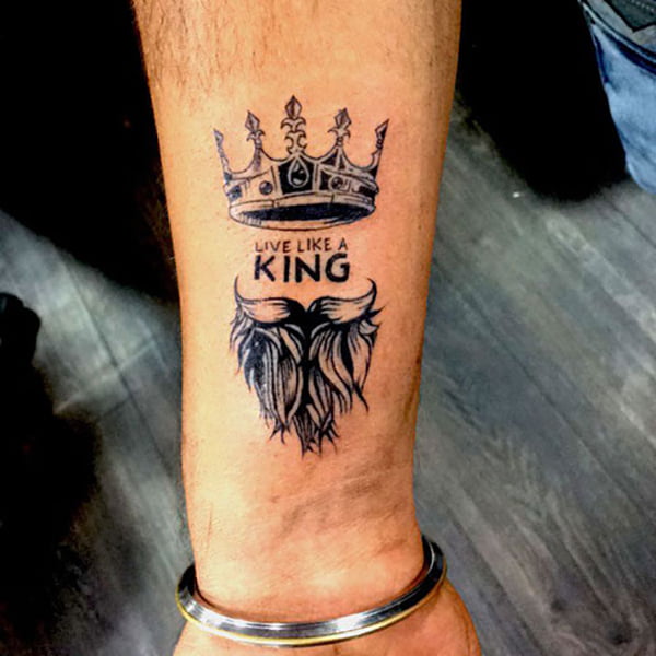 crown tattoo design