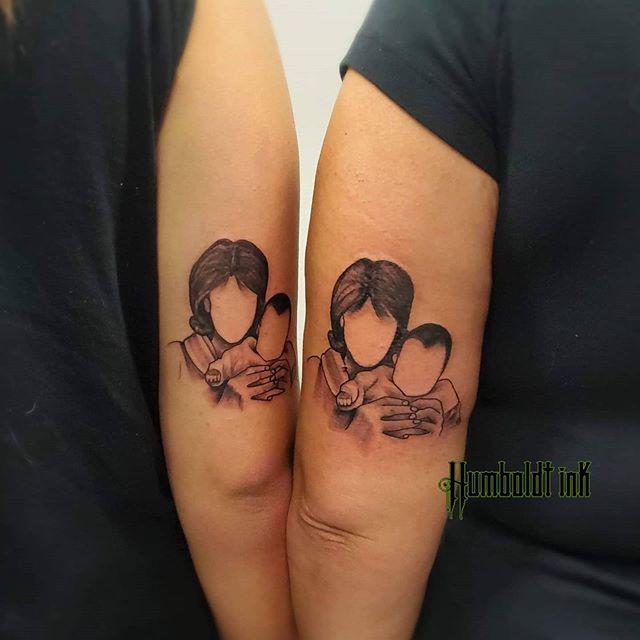 mother-daughter-tattoo-33