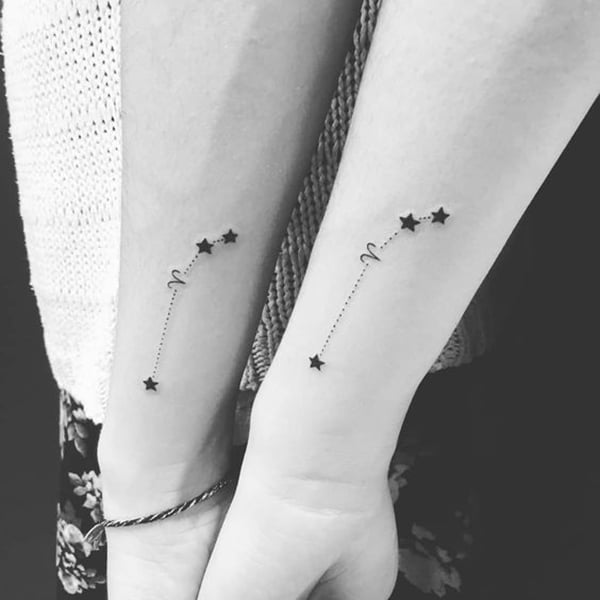 sister tattoo ideas, sister symbol tattoos