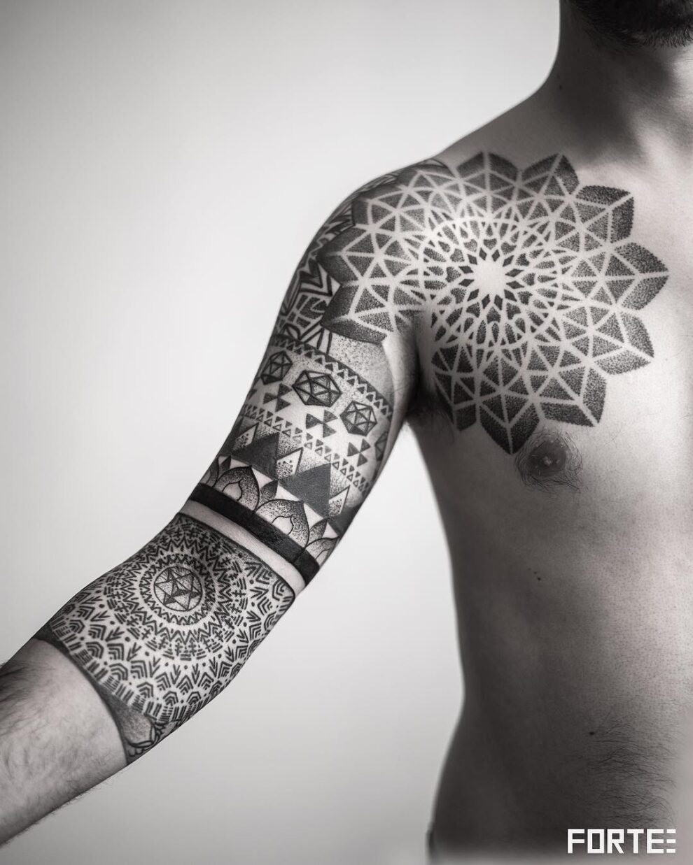 60 Wonderful Mosaic Tattoos that Showcase Creative and Intricate Designs