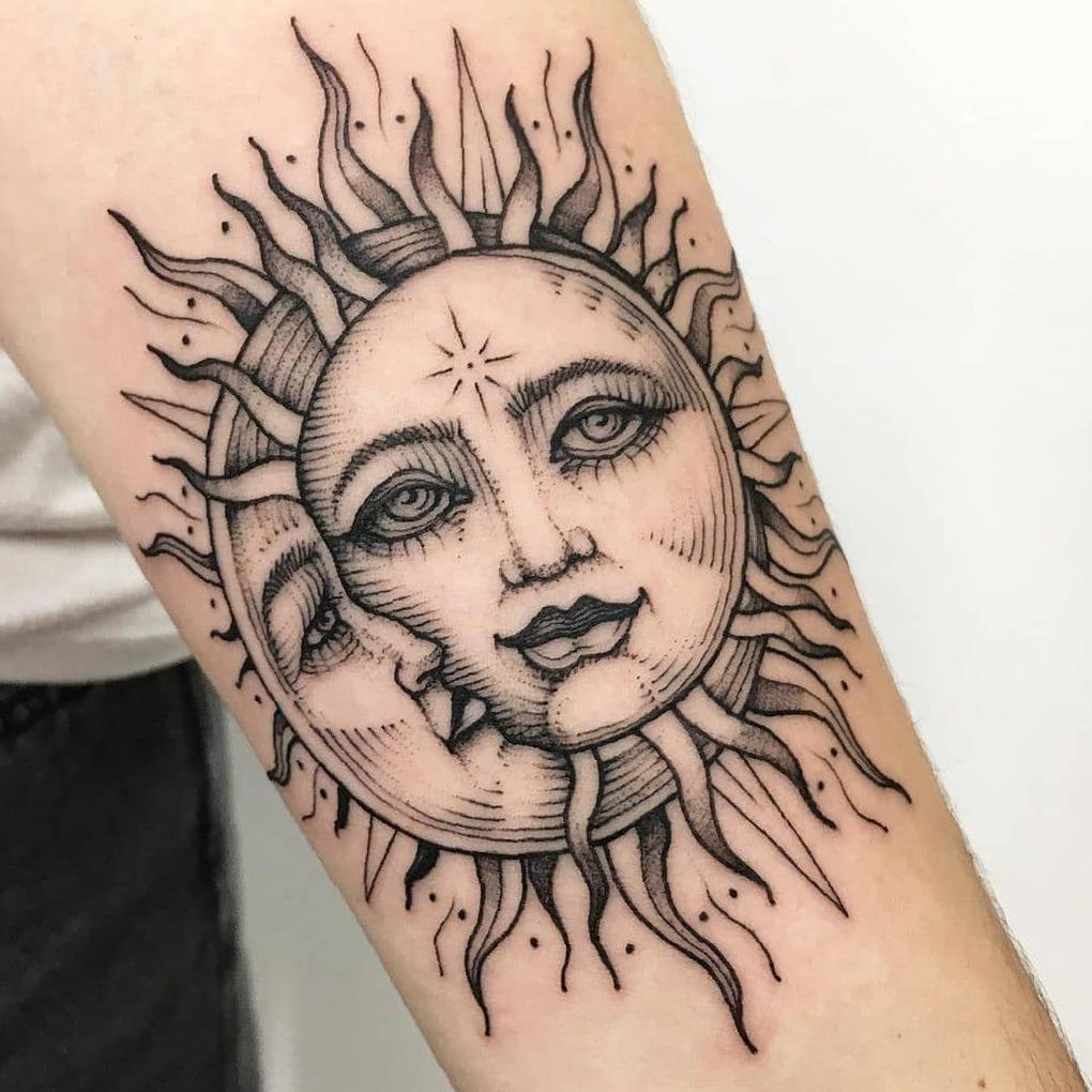 sun-and-moon-tattoo-46
