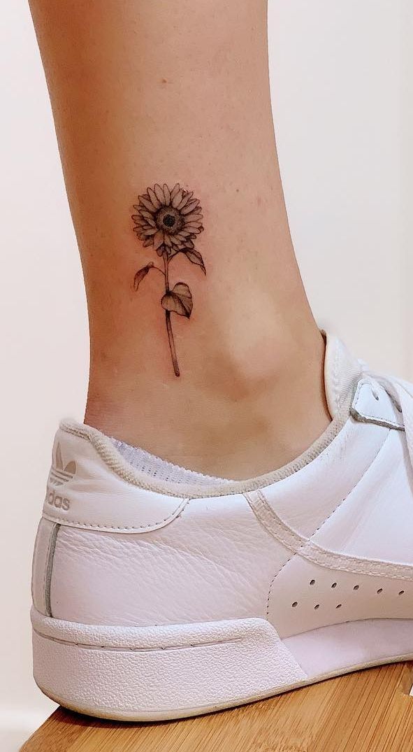 small tattoos, simple flower tattoos