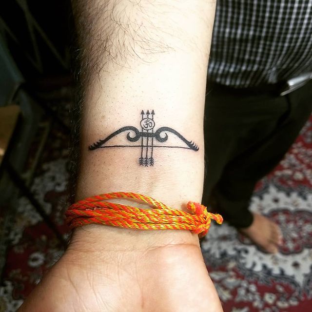 Middle Eastern Bow and Arrows Arrow Tattoo