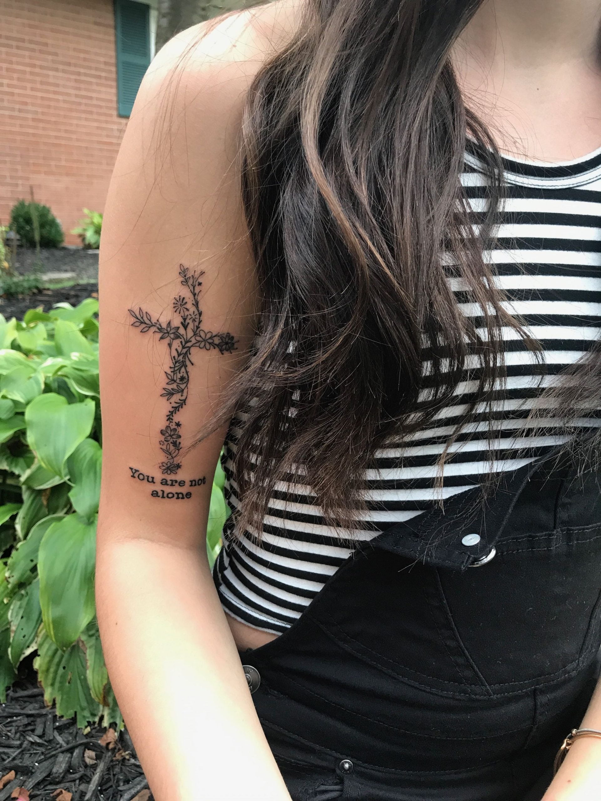 Simple Cross Tattoo Designs: Black and White Floral Cross Tattoos with Inspirational Quote