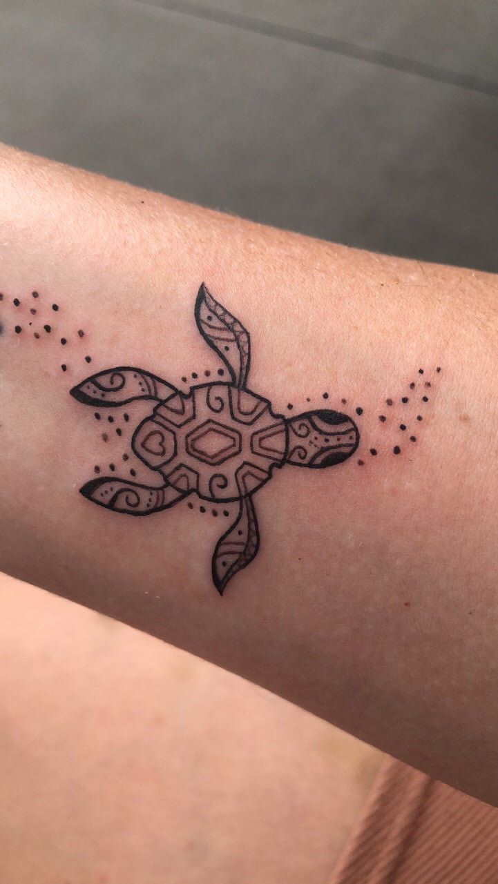 Sea Turtle with Patterned Shell Turtle Tattoos