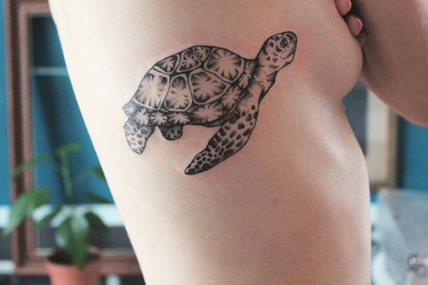 Black and White Sea Turtle Turtle Tattoos