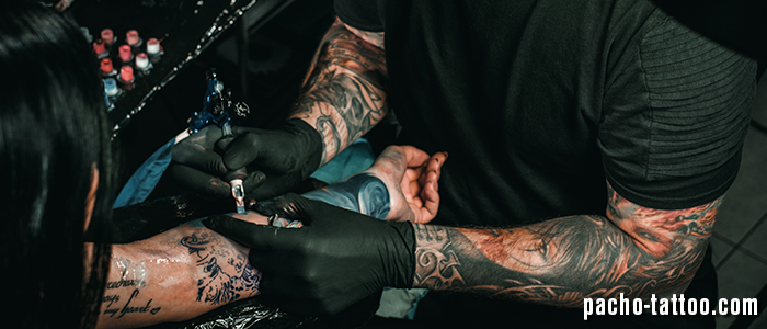 Tattooer green flags